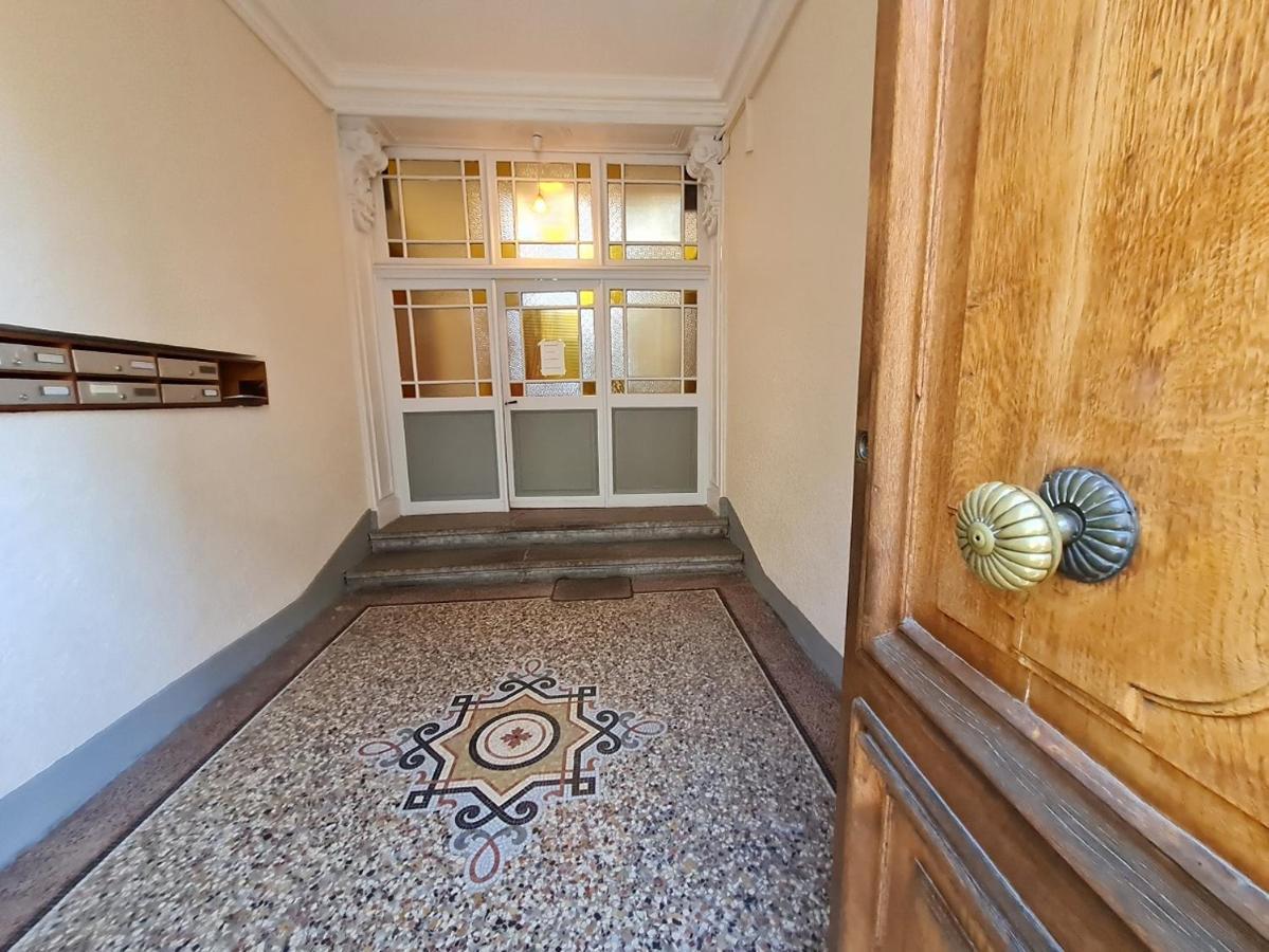 Appartement Intra Muros 8 Personnes Climatise Wifi Stationnement Facile อาวีญง ภายนอก รูปภาพ