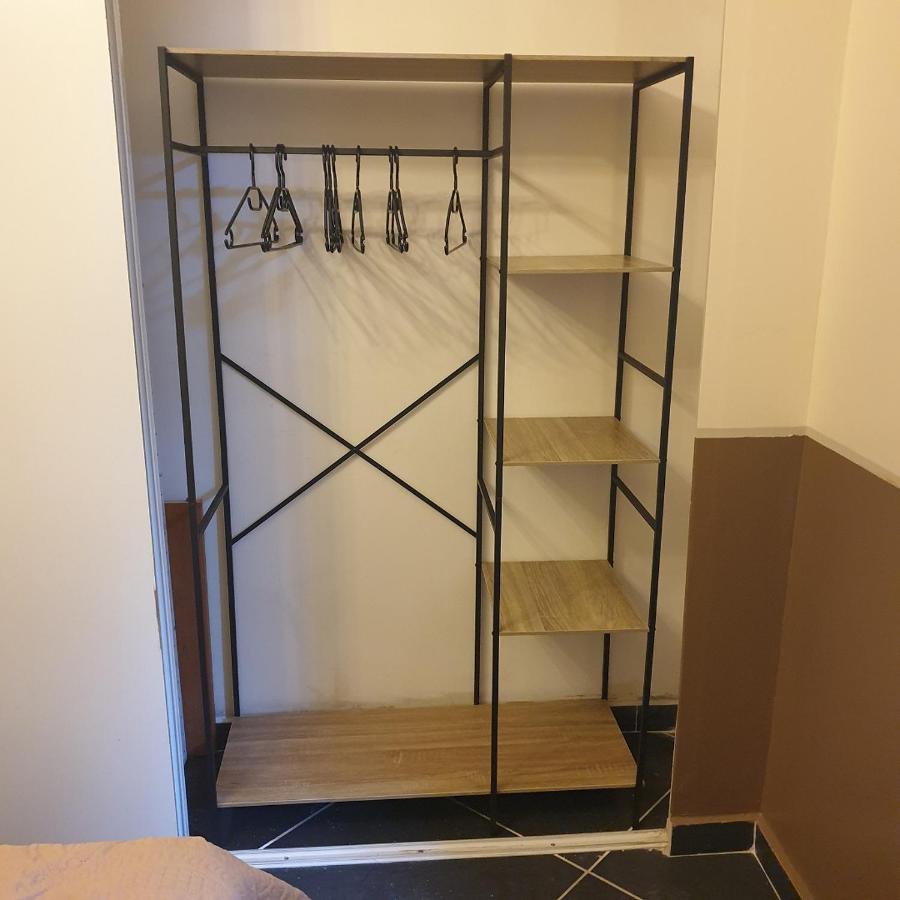 Appartement Intra Muros 8 Personnes Climatise Wifi Stationnement Facile อาวีญง ภายนอก รูปภาพ